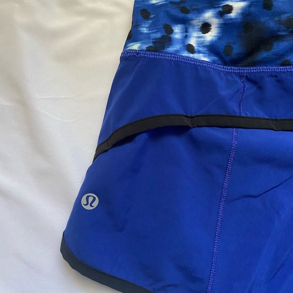 THREE Lululemon Athletica - Speed Up Low-Rise Lined Short 2.5". Size 6. - Picture 8 of 10